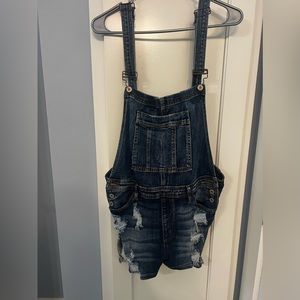 Kancan distressed short overalls. Size 29/11. Worn once.